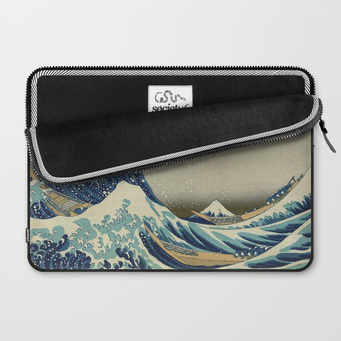 The Classic Japanese Great Wave off Kanagawa Print by Hokusai Laptop Sleeve Gallery Image 2