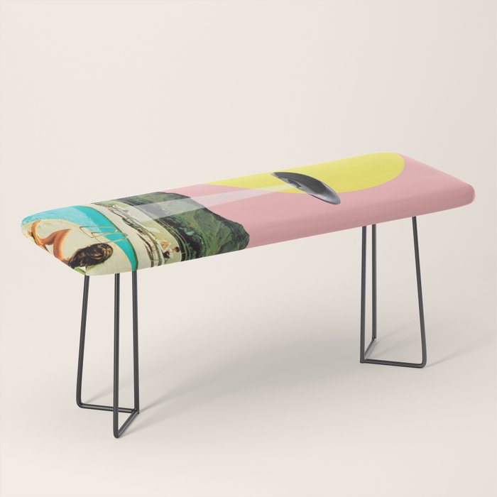 Invasion on vacation (UFO in Hawaii) Bench Gallery Image 1