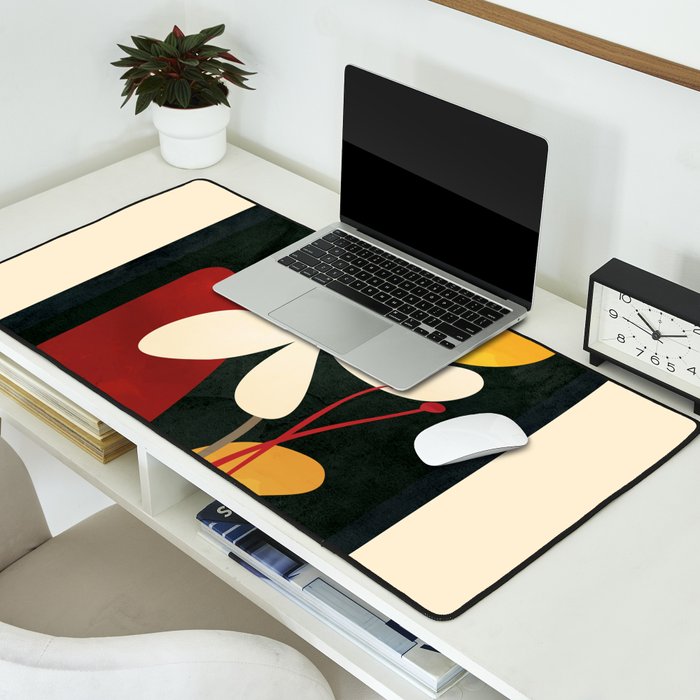 Abstract Daisy 01 Desk Mat Gallery Image 2