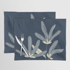 Three Flowers Placemat Gallery Image 1