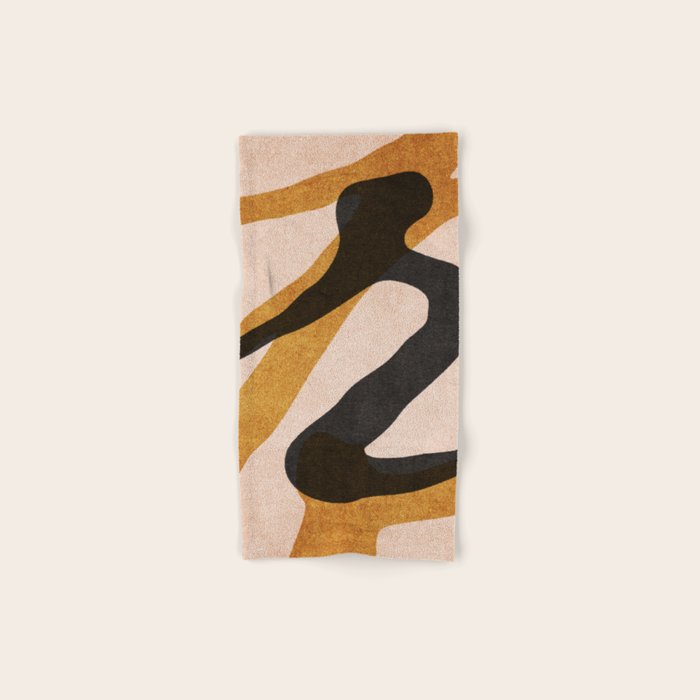 ABSTRACT ALPHABET / Script R Bath Towel Gallery Image 1