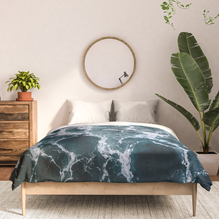White Splash in a Wave Comforter Gallery Image 3