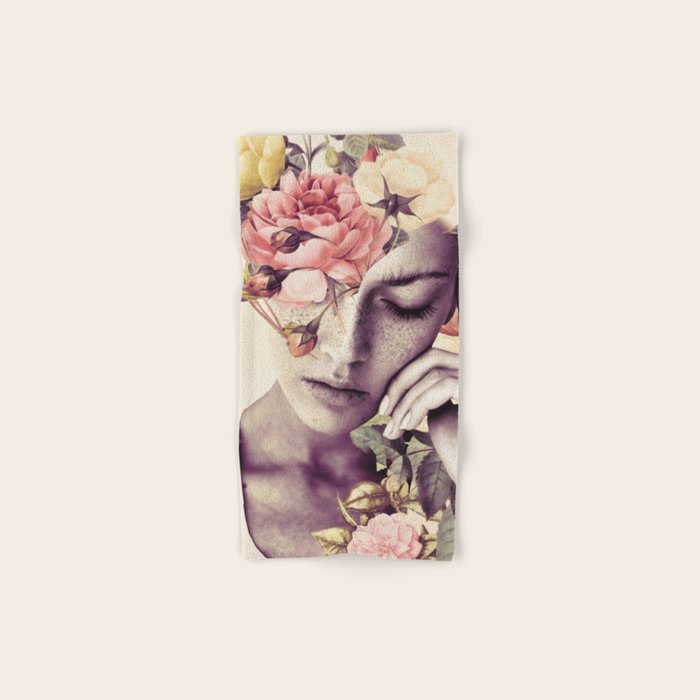 In Bloom 14 Bath Towel Gallery Image 1