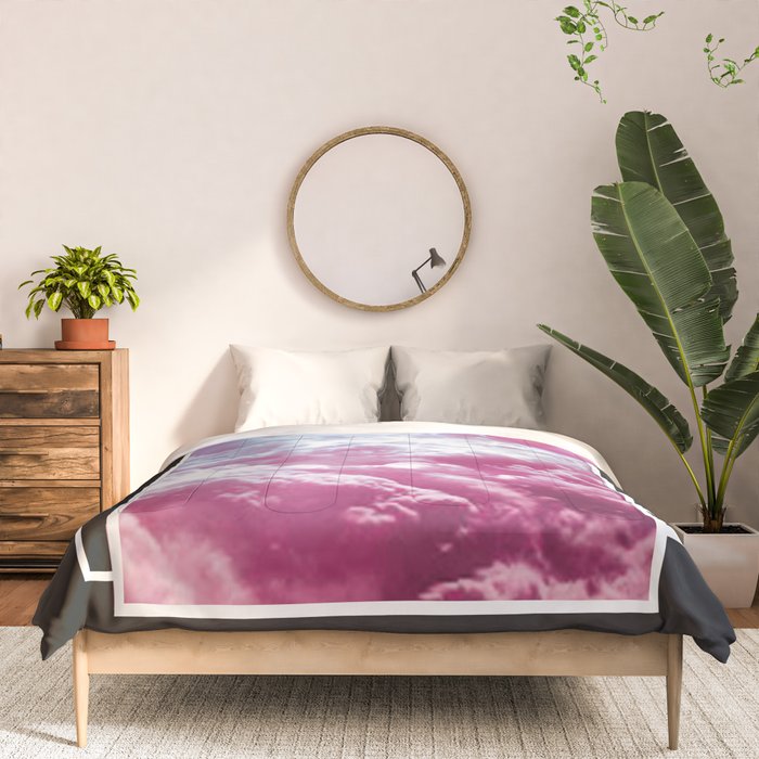 Vaporwave sky / Shapes / 80s / 90s / aesthetic Comforter Gallery Image 3