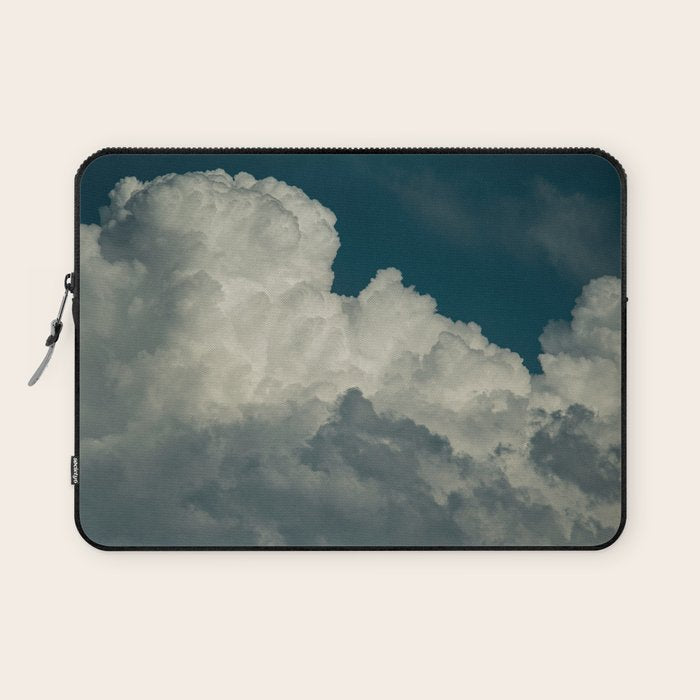 Daydreamin II Laptop Sleeve Gallery Image 1