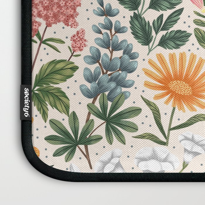 Flowers of the Meadow - beige Laptop Sleeve Gallery Image 3