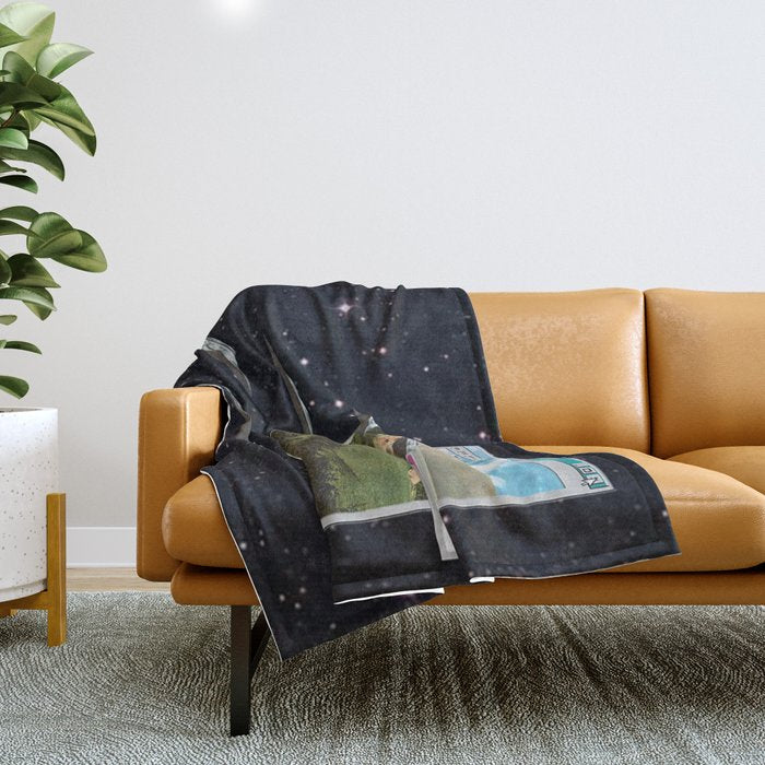 Ctrl+Alt+Del // Returning UFOs Throw Blanket Gallery Image 1