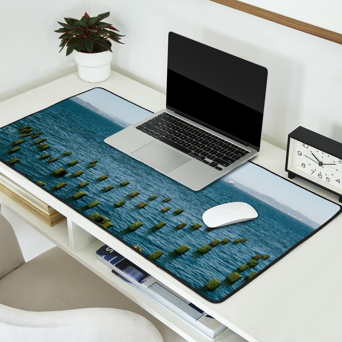 Astoria Desk Mat Gallery Image 2