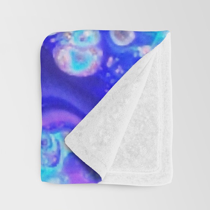 Alien Ocean Throw Blanket Gallery Image 3