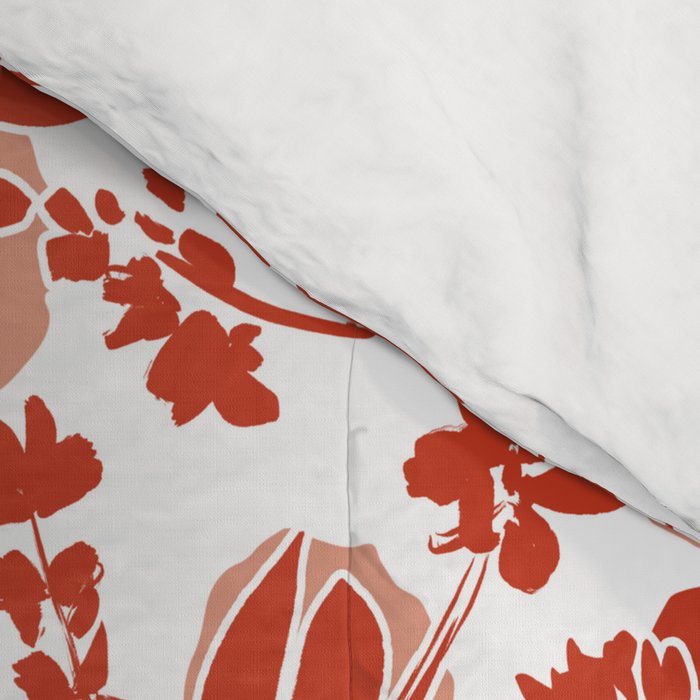 Wild flowering reddish meadow Comforter Gallery Image 4