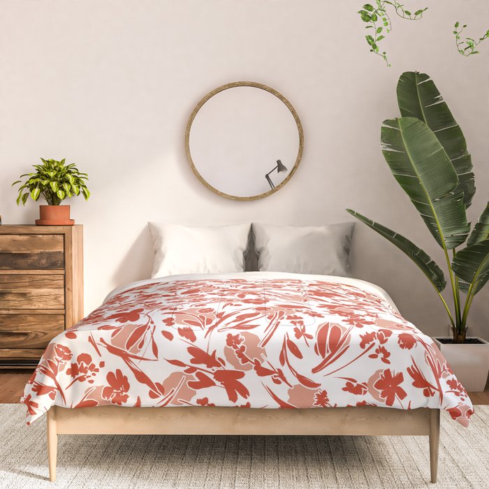 Wild flowering reddish meadow Comforter Gallery Image 3