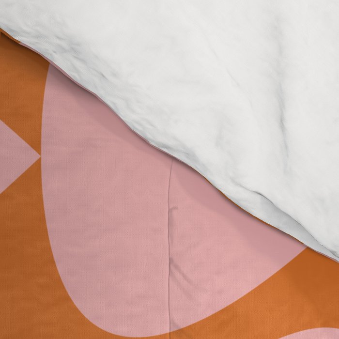 Plectrum Pattern in Pink and Orange Comforter Gallery Image 4