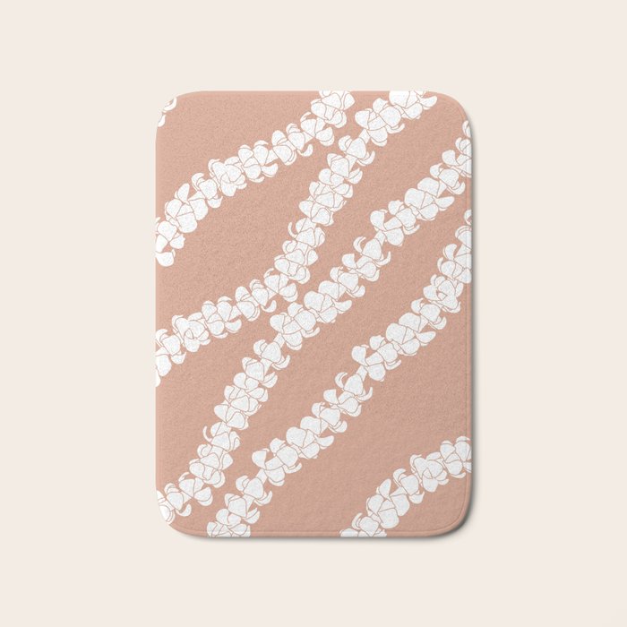 Puakenikeni single lei art on Coral Dust Bath Mat Gallery Image 1
