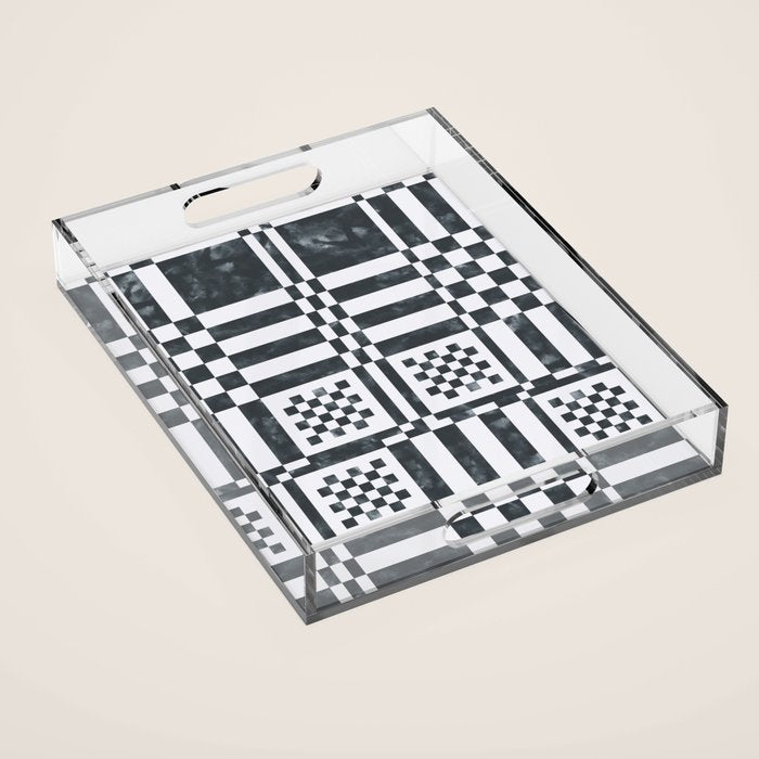 Structured Lines Grid Acrylic Tray Gallery Image 1