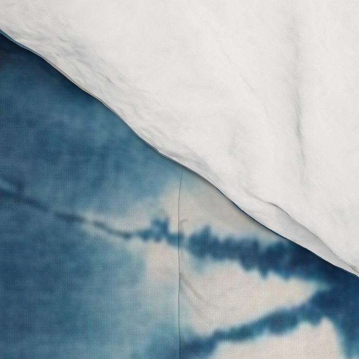 Shibori Indigo Abstract Pattern Japanese Comforter Gallery Image 4