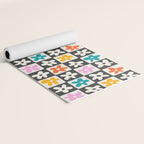 Trendy checkered flower art pattern Yoga Mat Gallery Image 2
