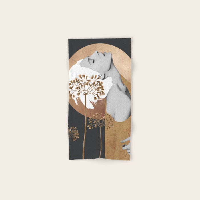 Gentle Beauty 9 Towels Gallery Image 1