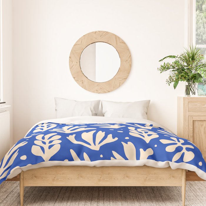 matisse pattern with leaves in blu Duvet Cover Gallery Image 3