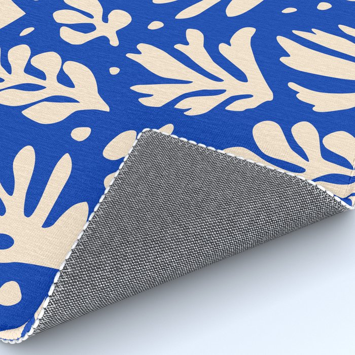 matisse pattern with leaves in blu Rug Gallery Image 4