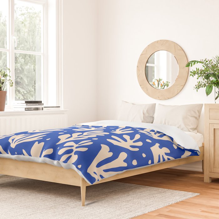 matisse pattern with leaves in blu Duvet Cover Gallery Image 2