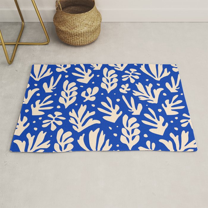 matisse pattern with leaves in blu Rug Gallery Image 1