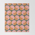 Yin-Yang Throw Blanket Gallery Image 2