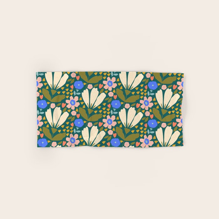 Pretty Bloom - Autumn Bath Towel Gallery Image 1