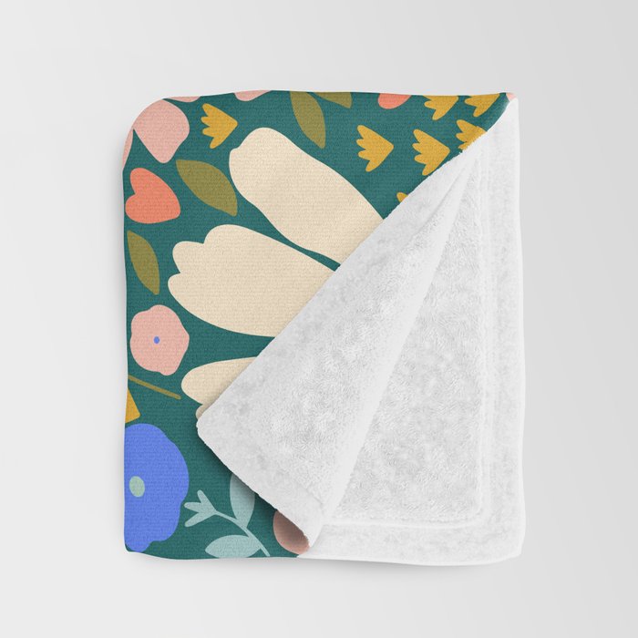 Pretty Bloom - Autumn Throw Blanket Gallery Image 3