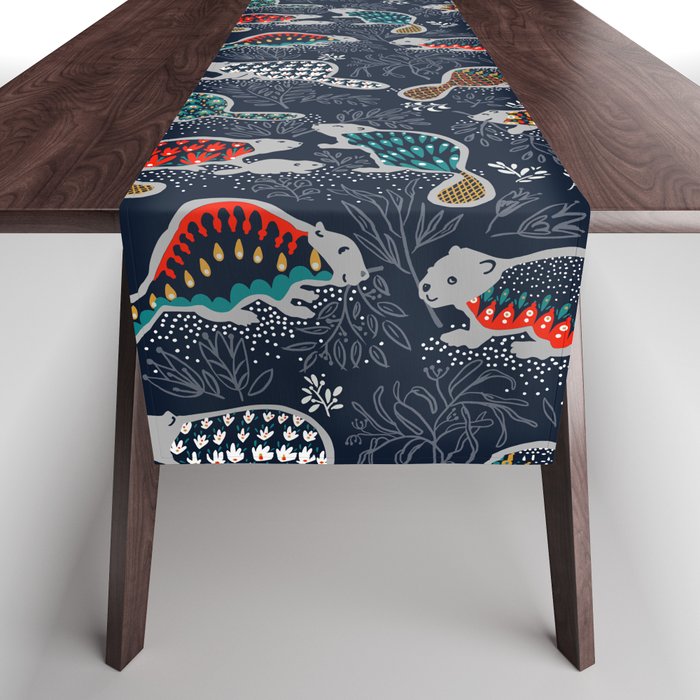 Beaver is back by night - Comeback Species Table Runner Gallery Image 1