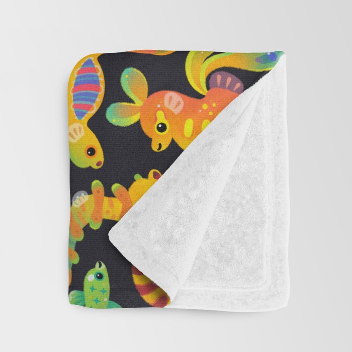 Pipefish Throw Blanket Gallery Image 3