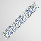 English Countryside Hydrangeas Table Runner Gallery Image 3