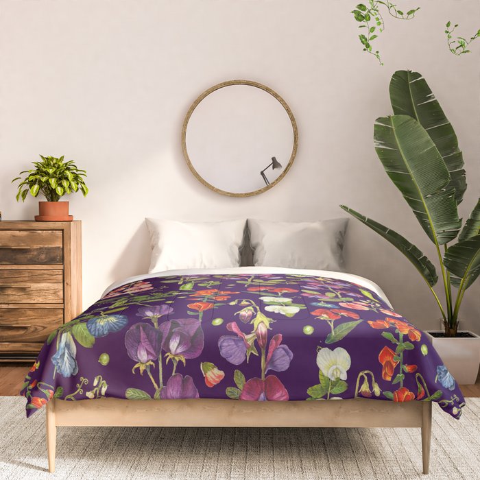 Beautiful Pea Flowers and Peas - dark Comforter Gallery Image 3