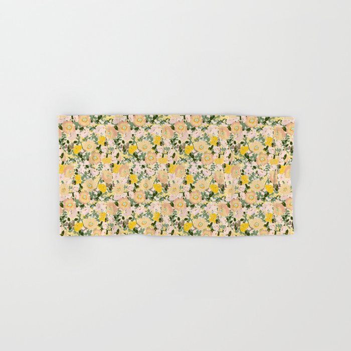 Golden Poppies Bath Towel Gallery Image 1