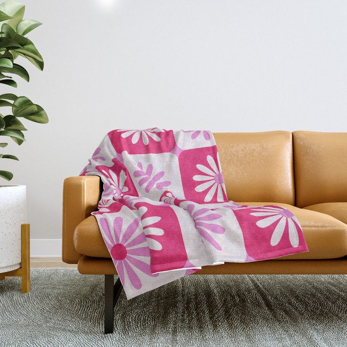 Checkered Daisies - Pink Throw Blanket Gallery Image 1