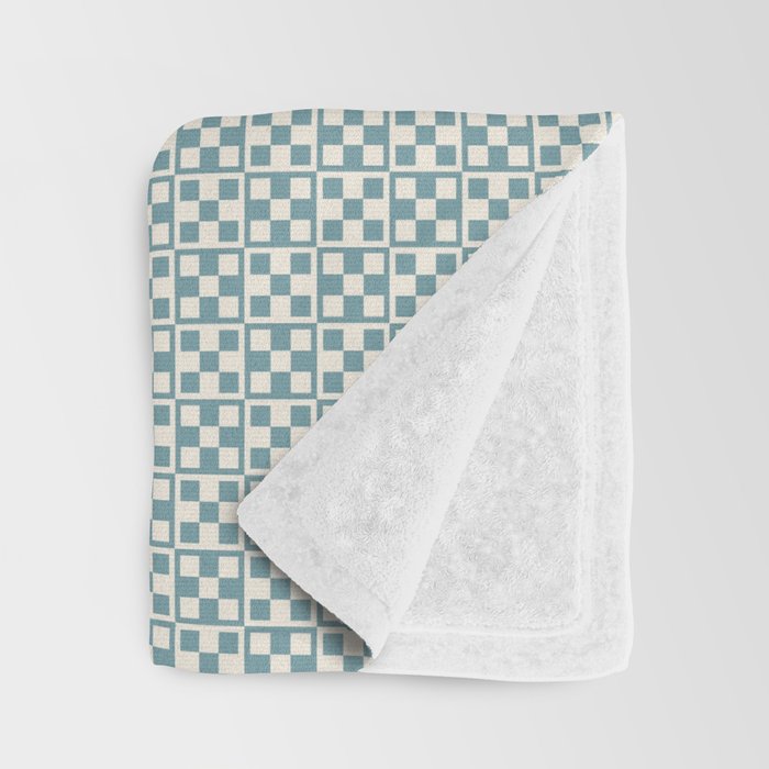 5 Checkers Throw Blanket Gallery Image 3