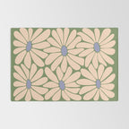 Big Daisy - Groovy Flower Green, Off-white and Blue Rug Gallery Image 2