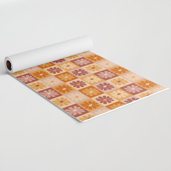 70's Daisy Bloom  Yoga Mat Gallery Image 2