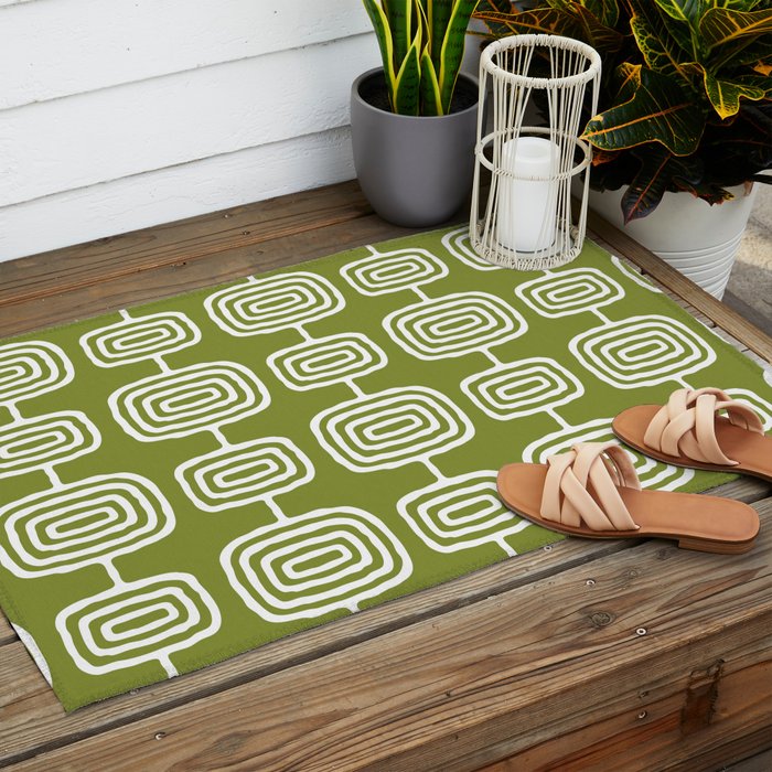 Mid Century Modern Atomic Rings Pattern Mid Mod Olive Green Outdoor Rug Gallery Image 2