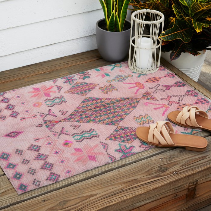 Traditional Moroccan Berber Style Design D1 Outdoor Rug Gallery Image 2