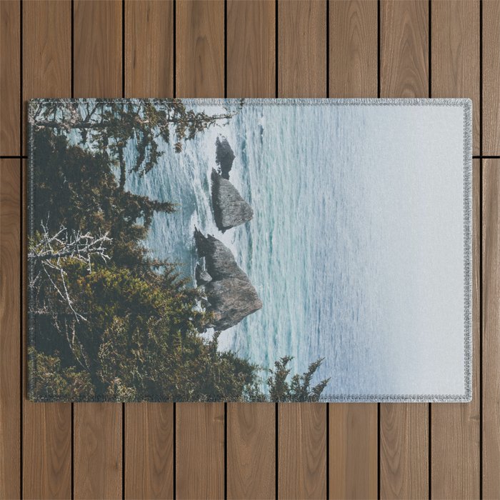 Pacific Northwest Outdoor Rug Gallery Image 1