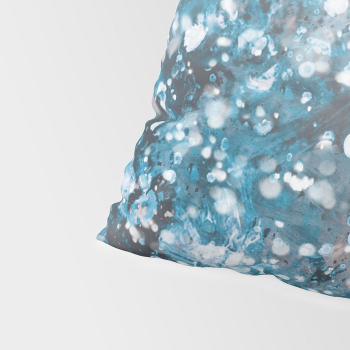 Snowflakes Pillow Sham Gallery Image 4