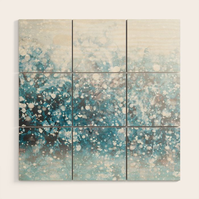 Snowflakes Wood Wall Art Gallery Image 1