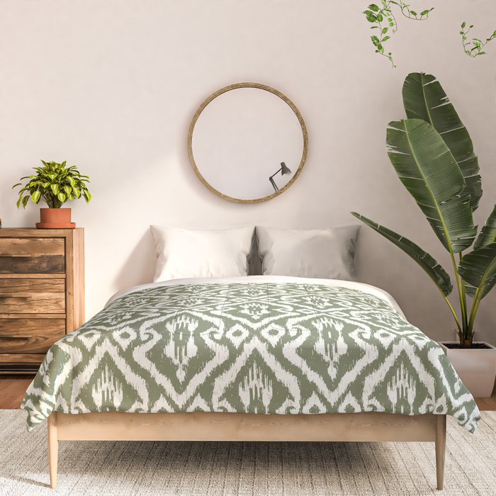Modern Ikat Lush Green Comforter Gallery Image 3
