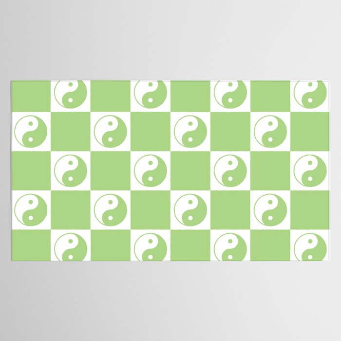 Yin Yang Checker in Green and White Tablecloth Gallery Image 2