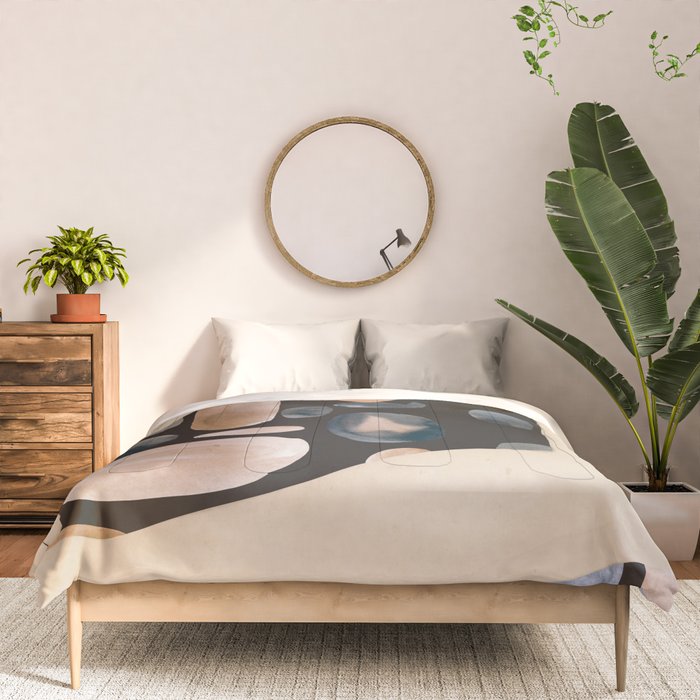 Abstract Art Female Figure 31 Comforter Gallery Image 3