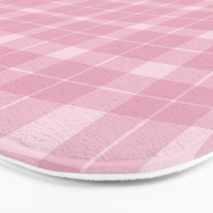 Wavy Plaid Pink Bath Mat Gallery Image 3