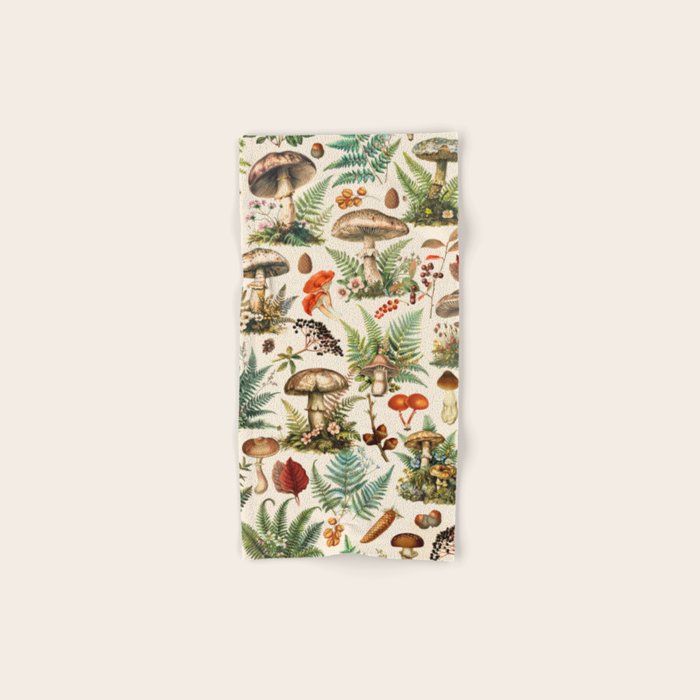 Woodland Vibes Mushroom And Fern Pattern Bath Towel Gallery Image 1