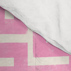 Geometric Maze Pattern in Pink and Green Comforter Gallery Image 4