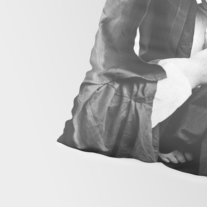 Nuns Smoking High Resolution Version Pillow Sham Gallery Image 4