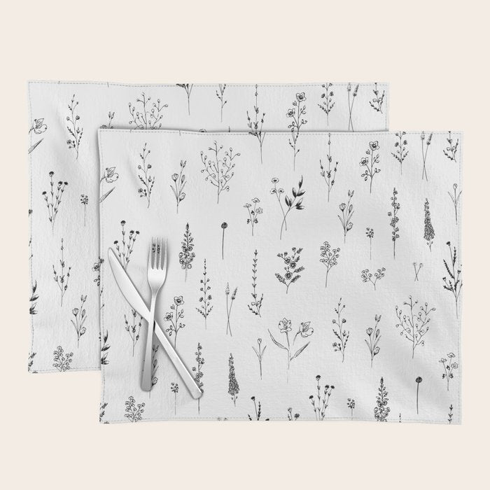 White Wildflowers Pattern Placemat Gallery Image 1